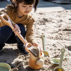 Bio Plastic Sand & Water Activity Kit 62pk