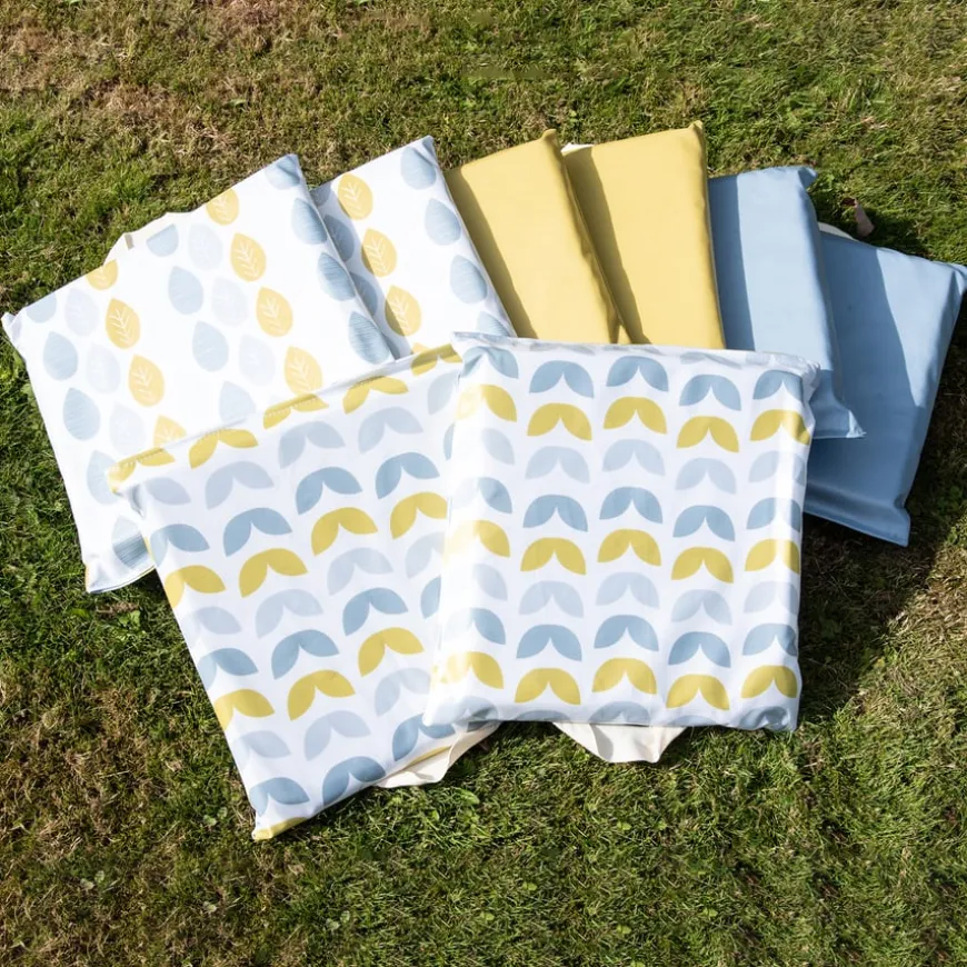 Geo Wipe Clean Antimicrobial Sit Upons 8pk