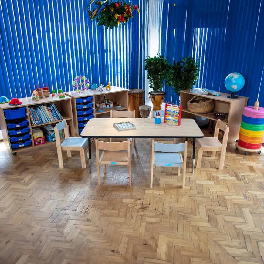 Height Adjustable Rectangle Table