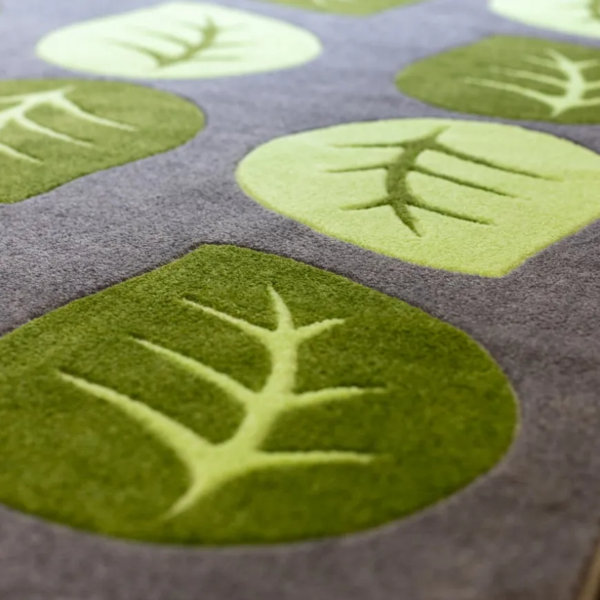 Leaf Placement Carpet