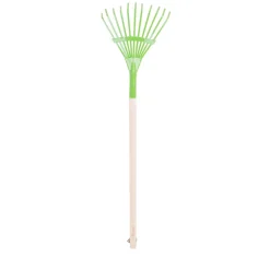 Long Handled Leaf Rake