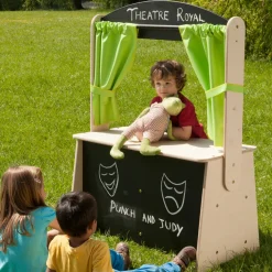 Millhouse Outdoor Role Play Shop & Theatre