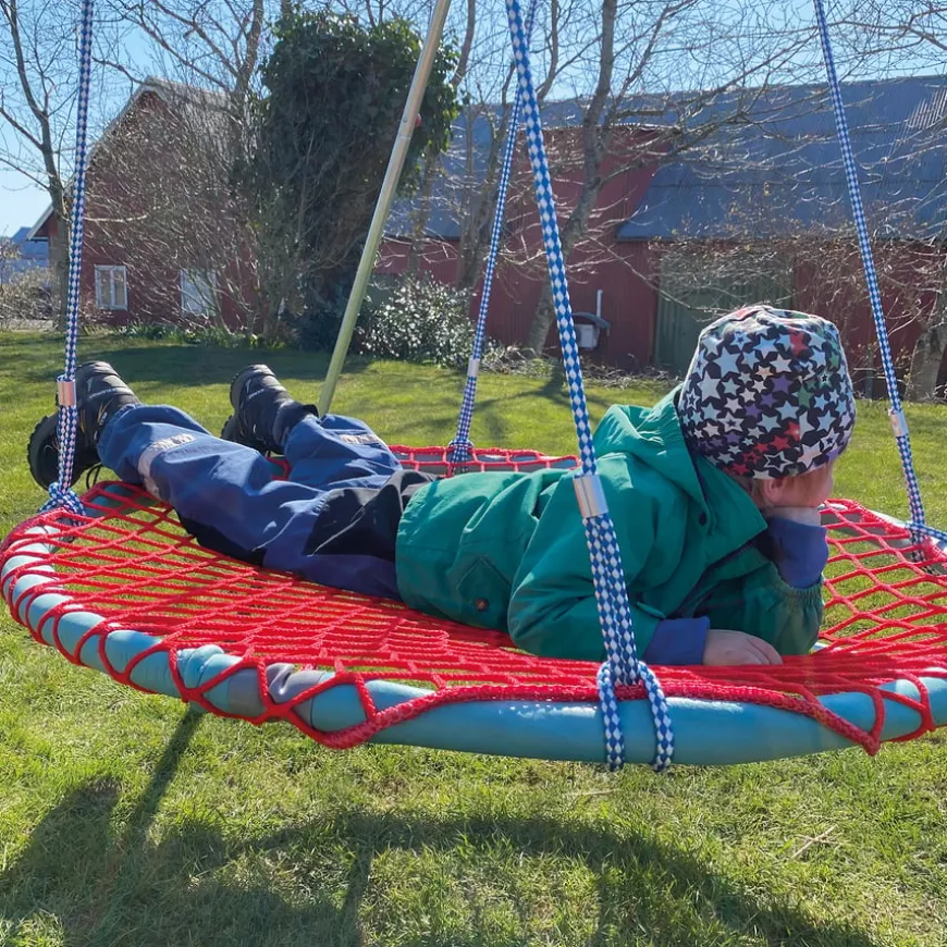 Nest Swing