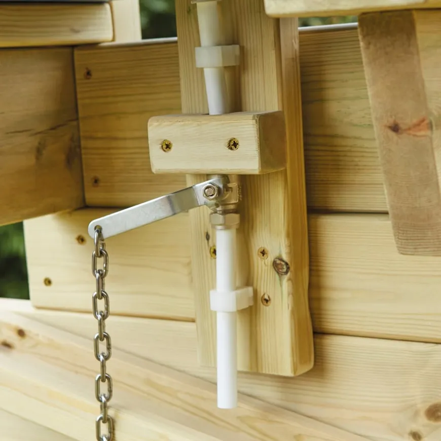 Outdoor Wooden Water Wall