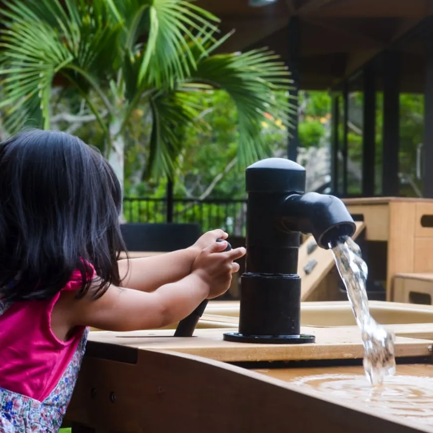 Outdorable Riverbed Water Pump and Tray 3 Piece Set
