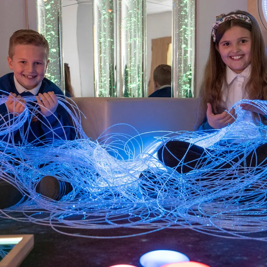Padded Seat with Fibre Optics & Light Source Set