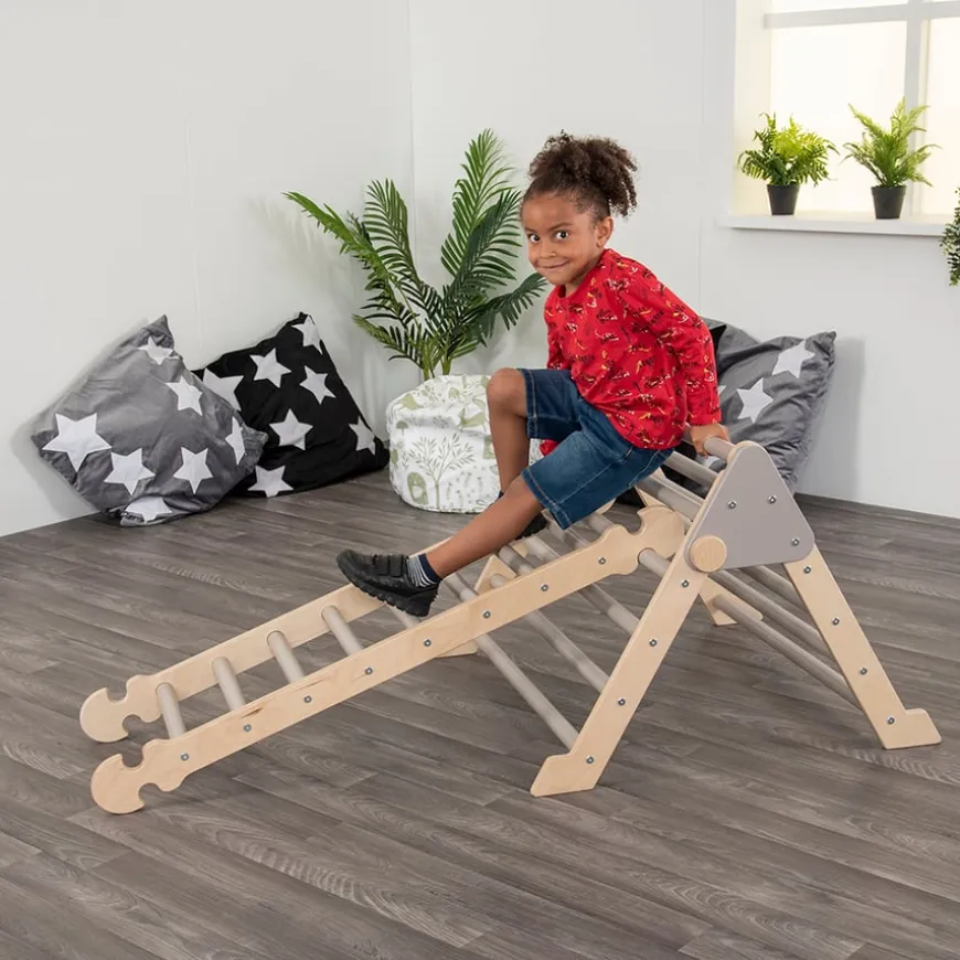 Pickler Inspired Reception Play Ladder Natural