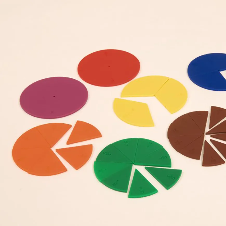 Plastic Round Fraction Set 51pk