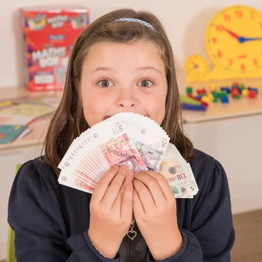 Play Money Sterling Notes 50pk