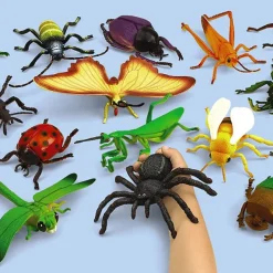Small World Giant Bug Collection 24pcs