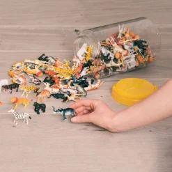 Small World Tub of Wild Animal Counters 144pcs