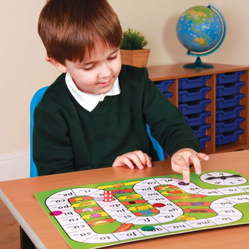 Smart Kids 6 CVC/CVCC Spelling Board Games