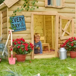 TTS Crooked House Playhouse