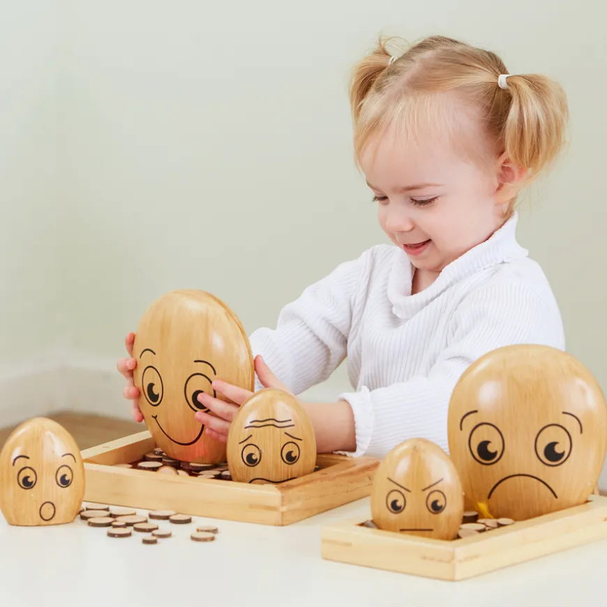 TTS Emotions Wooden Pebble Family