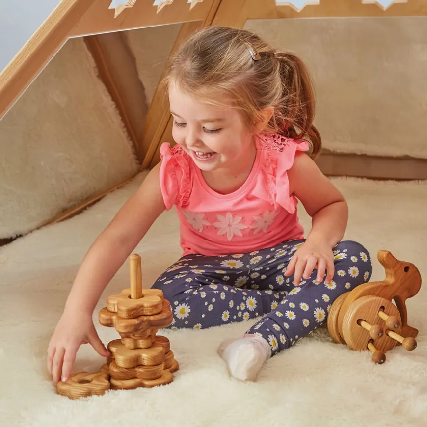 TTS Learning Location Wooden Pyramid Den