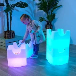 TTS Messy Play Water STEAM Channelling Cubes