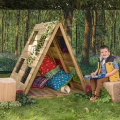TTS Mini Triangular Rainbow Den