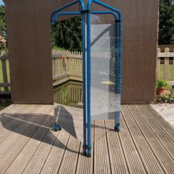 TTS Outdoor Three Sided Mirror And Acrylic Easel