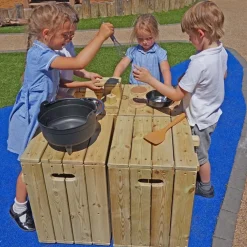 TTS Outdoor Wooden Role Play Kitchen