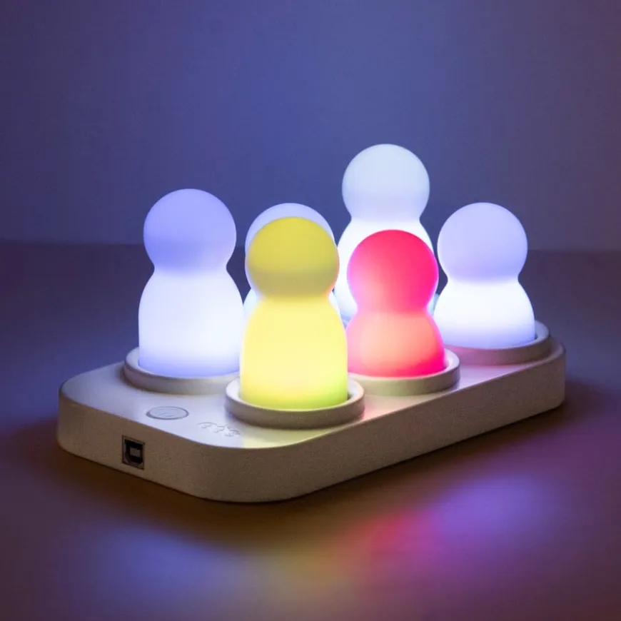 TTS Small World Glow People 6pk