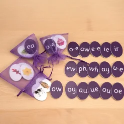TTS 44 Sounds and Spelling Bags