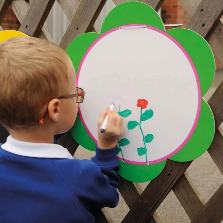 TTS Whiteboard Fence Daisy Set 4pk