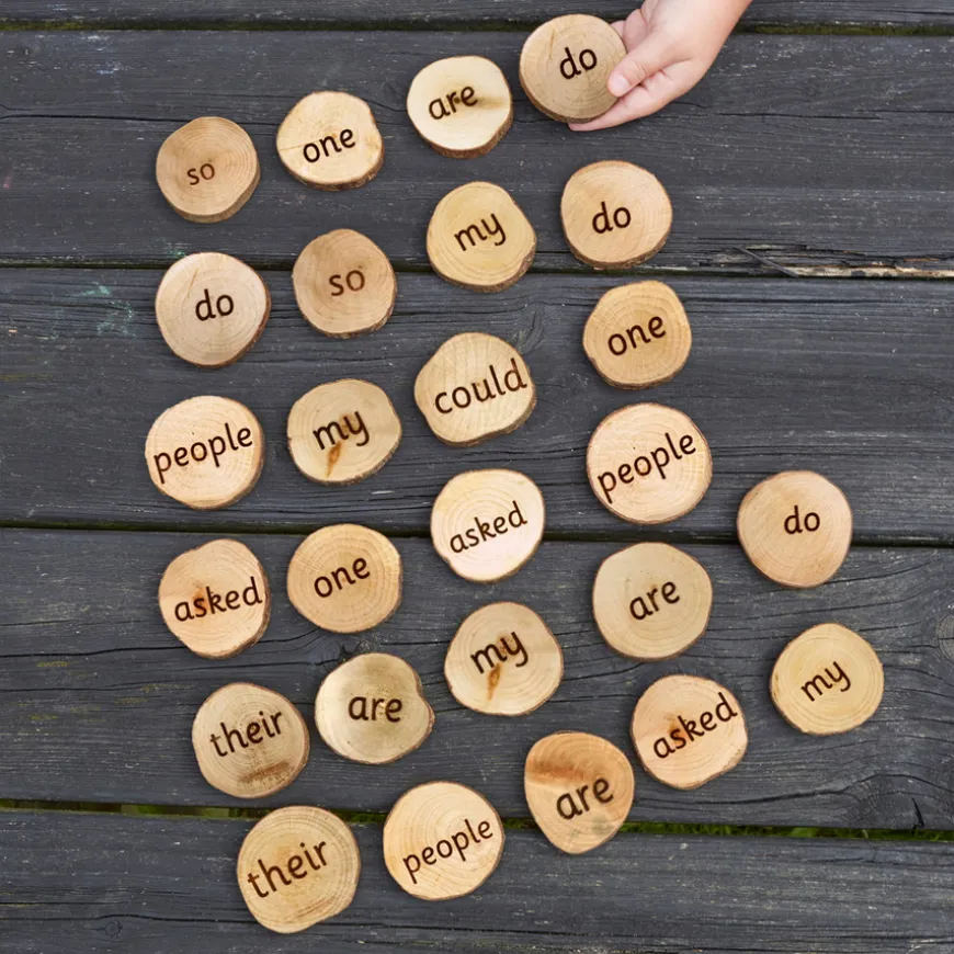 Wooden 100 High Frequency Word Pieces